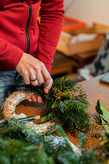 making of a advent wreath © Laura