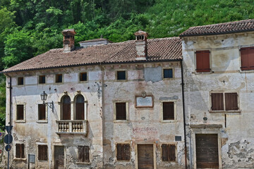 Fototapeta na wymiar Follina, antiche abitazioni nei pressi dell'Abbazia cistercense di Santa Maria - Treviso 