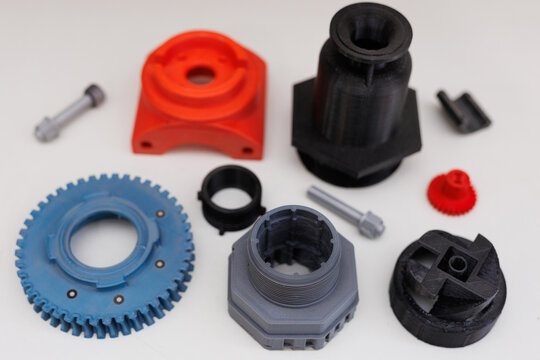 Plastic gears for torque transmission. Spare parts for repair are made on a 3D printer