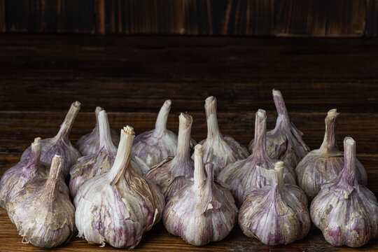 garlic on table