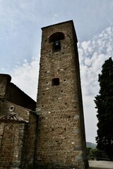 Fototapeta na wymiar Purish of San Leonrdo e Maria Pieve in the hamlet of Artimino in Carmignano (Prato)