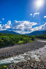 松本市梓　信濃川水系梓川左岸から上高地方面