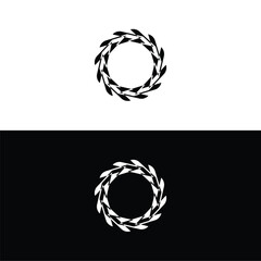 Obraz premium Black and white circle vector logo template design