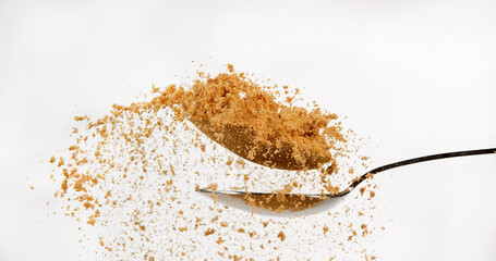 Ginger, Zingiber officinale, Powder against White Background