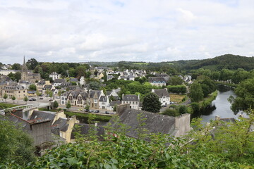 Vue d'ensemble du village, village de Chateaulin, département du Finistère, Bretagne, France