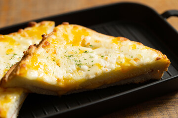 egg toast on plate