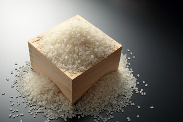 ますに入った米