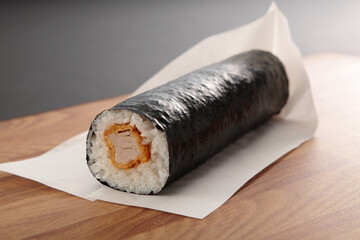 ヒレカツ巻き © UI_forever