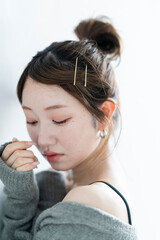 Naklejka premium 爽やかでチャーミングな女性