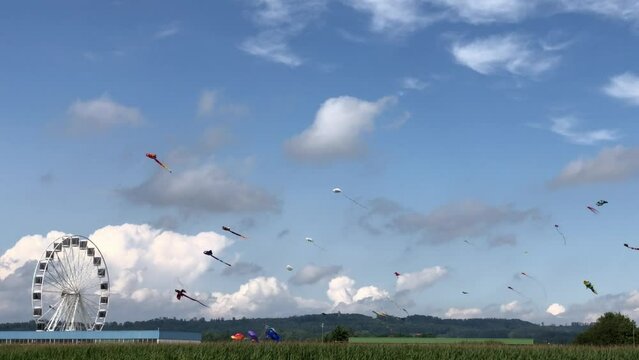 Germany Melle 26.08.23 drachenfest Melle. Sparkasse Kite Festival L&uuml;nen all day flying different kites to music and moderation.