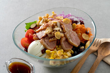 Korean food dish Shrimp, salad, anthracite, smoked duck, fan meat, beef