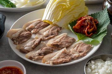 Korean food dish Boiled pork set, boiled pork, sundae, beef bone soup, sundae soup, stir-fried tripe, tripe hot pot