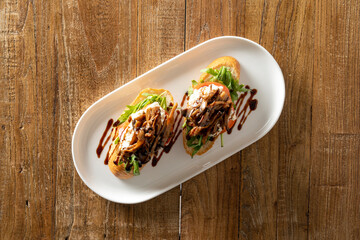 Grapefruit black tea, white scent, guahibiscus, black sesame latte, latte, sandwich