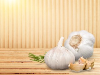 Raw hot spicy garlic on the desk