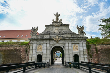 Fototapeta premium The 3rd Gate of the Fortress, Poarta a III-a a Cetății der Zitadelle Alba Carolina (Karlsburg) in Alba Iulia, Siebenbürgen, Rumänien
