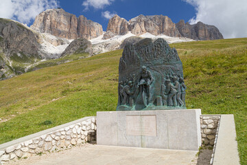 Memorial to Fausto Coppi in the Pordoi Pass - 640396856