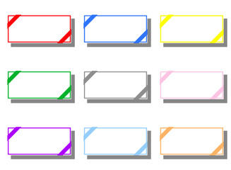 白色のシンプルなクーポン　同色のリボン2本　グレーな影