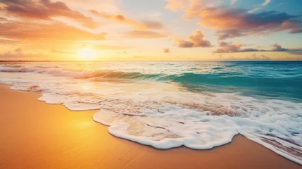 Foto op Plexiglas Strand zonsondergang Beautiful tropical beach seascape at sunrise
