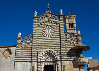 Fototapeta na wymiar Cathedral of Saint Stephen in Prato gothica facade with the beautiful external pulpit decorated by the famous Italian renaissance artist Donatello