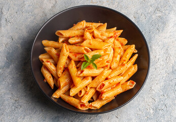 Penne pasta with tomato sauce