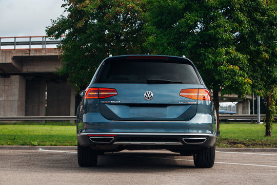 Volkswagen Passat Variant Alltrack B8 2017 at the parking