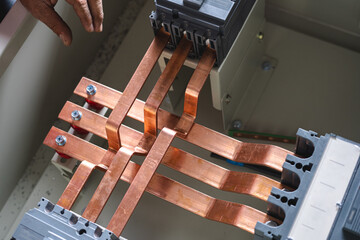 Installation of busbar panels in electrical cabinets