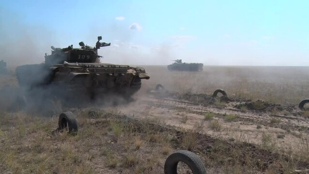 tank rides on the training ground