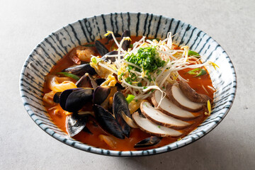 Korean food dish Seolleongtang, gomtang, stir-fried Korean beef stew, seafood jjamppongtang, raw beef, meat sashimi