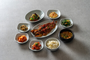 Korean food dish Soy Sauce Marinated Crab, Set Menu, Grilled La Ribs, Barley Gulbi, Grilled Dried Pollack, Side Dish