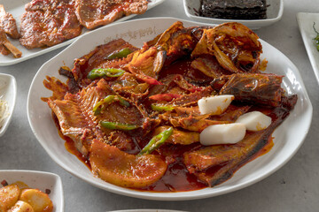 Korean food dish Braised pollack, braised pollack, braised short ribs, grilled mackerel, grilled fish, grilled mackerel, grilled hairtail, side dishes