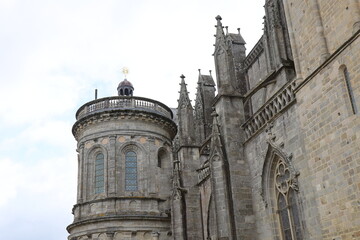Fototapeta na wymiar La cathédrale Saint Pierre, cathédrale gothique, ville de Vannes, département du Morbihan, Bretagne, France