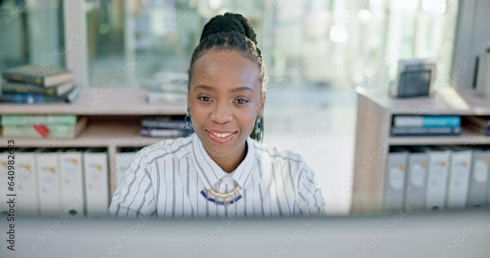 Aufkleber business, black woman and smile at computer in office for planning online report, typing email and i