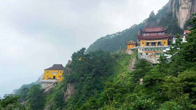 Grand Hall at Ancient Sutra Worship Platform on Tiantai Peak of Mount Jiuhua (Jiuhuashan), dedicated to Ksitigarbha Bodhisattva, Qingyang, Chizhou, Anhui Province. 