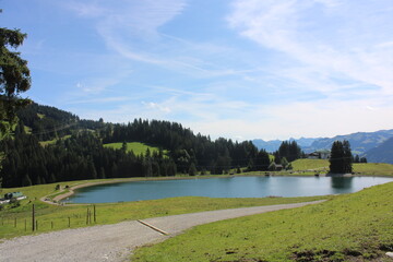 Bergsee in den Alpen