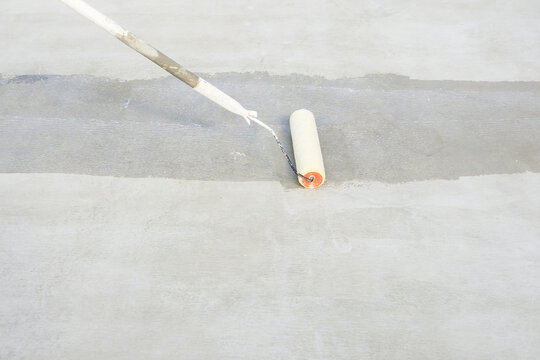 Renovation or construction work. To using roller to painting mortar cement or finishing material for repair crack, skim coat or improvement surface of concrete pavement floor or slab for driveway.
