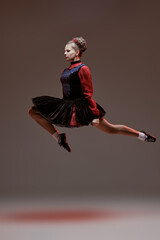 professional dancer woman