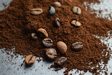 loose ground coffee mixed with beans - obrazy, fototapety, plakaty