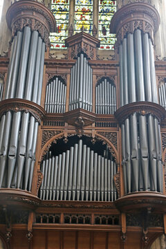Organ in Southwark Cathedral, London