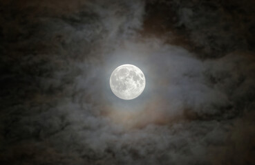 Naklejka na ściany i meble Full Moon on a cloudy night
