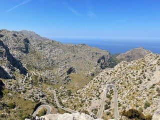 Roadtrip through the mountains
