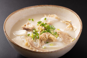 コムタンクッパ　(韓国料理)