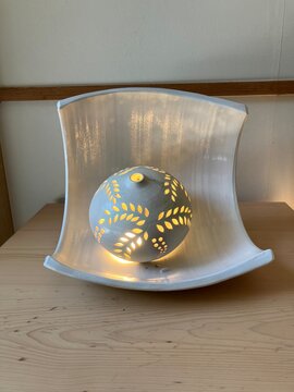 陶器のアロマランプ