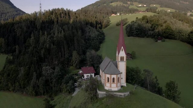 Kirche St. Pankraz im Zillertal