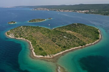 Galesnjak! Famous heart-shaped islet in Croatia!