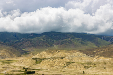 Obraz premium Amazing Desert Landscape of Upper Mustang Trek in Tibetan Himalayas of Nepal