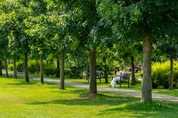 Ragazza al parco