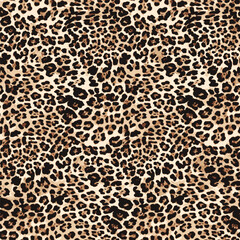 Leopard skin pattern, animal leather seamless design - obrazy, fototapety, plakaty
