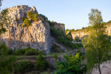 Kadzielnia - wapienne wzgórze w centrum Kielc
