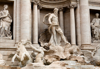 fountain sculture of neptune and sea horses