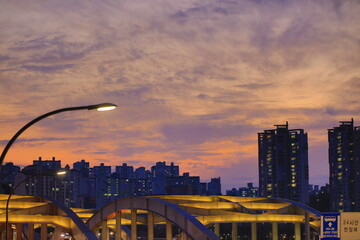Sunset in Seoul, lights of the city